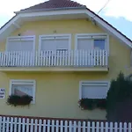 Gyoergyi Haus