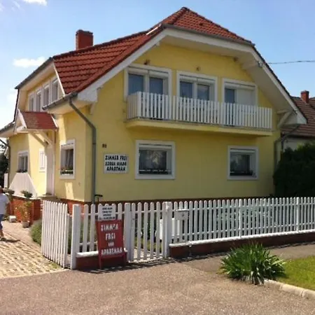 Pensjonat Gyoergyi Haus 3*