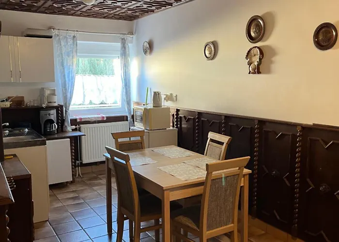 Casa de hóspedes Gyoergyi Haus 3*