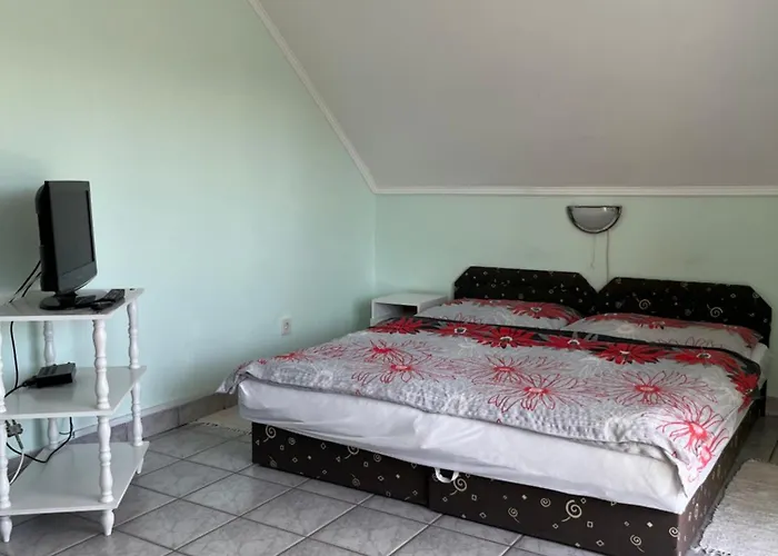 Gyoergyi Haus 3* Bük