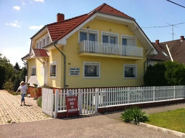 Casa de hóspedes Gyoergyi Haus 3*